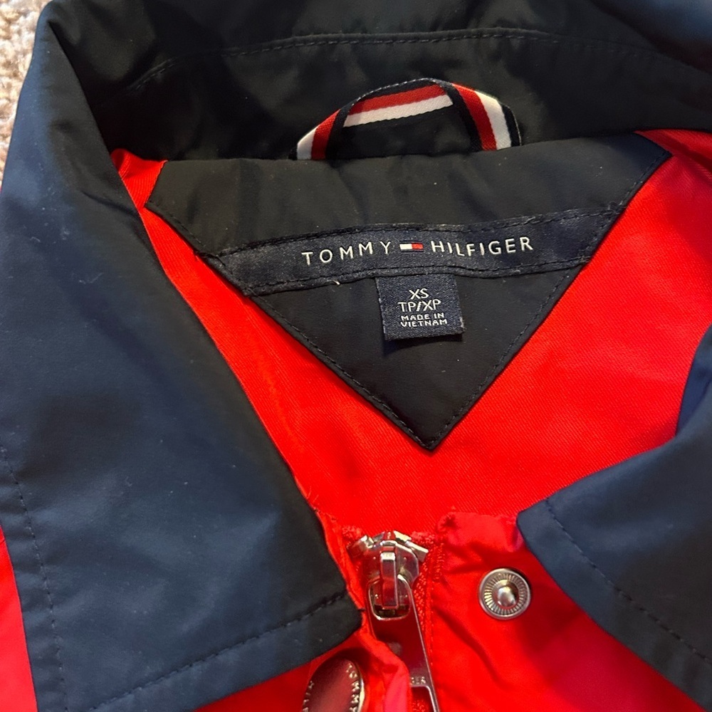Tommy Hilfiger Red, White & Blue Zip Up Women’s Jacket w Pockets

Size XS - Picture 4 of 12